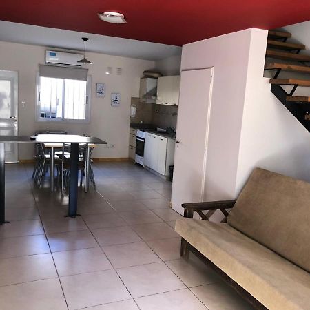 Excelente Duplex en Consorcio Privado c/ cochera San Juan Exterior foto